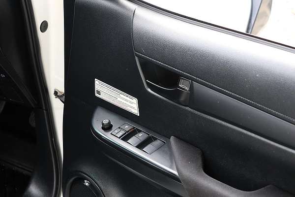 2022 Toyota Hilux SR GUN126R 4X4