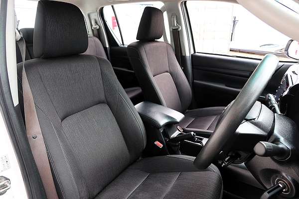 2022 Toyota Hilux SR GUN126R 4X4
