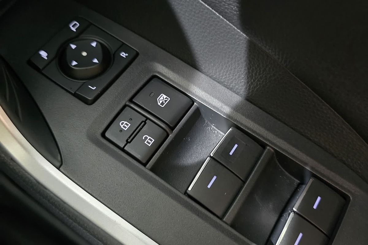 2023 Toyota RAV4 XSE AXAH54R