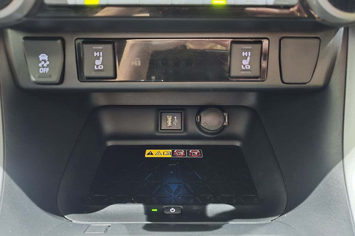2023 Toyota RAV4 XSE AXAH54R
