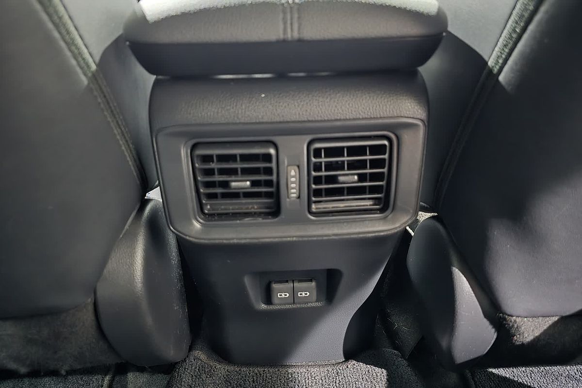 2023 Toyota RAV4 XSE AXAH54R