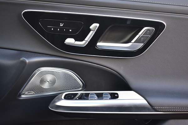 2024 Mercedes-Benz E-Class E200 W214