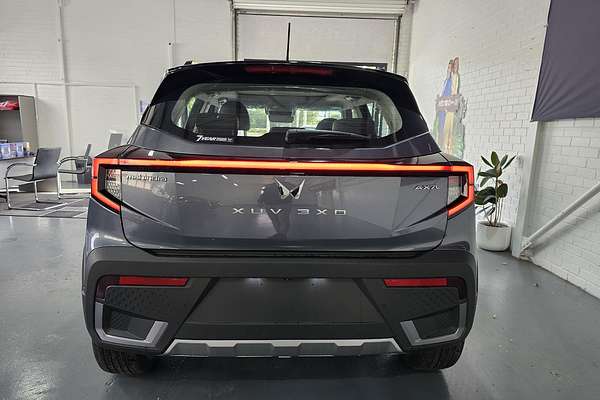 2025 Mahindra XUV3XO AX7L