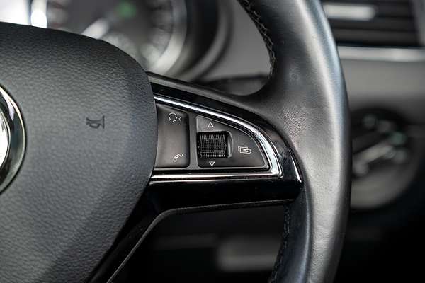 2014 SKODA Octavia Elegance 132TSI NE