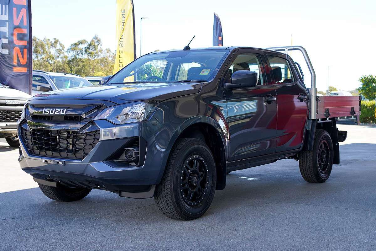 2025 Isuzu D-MAX SX 4X4