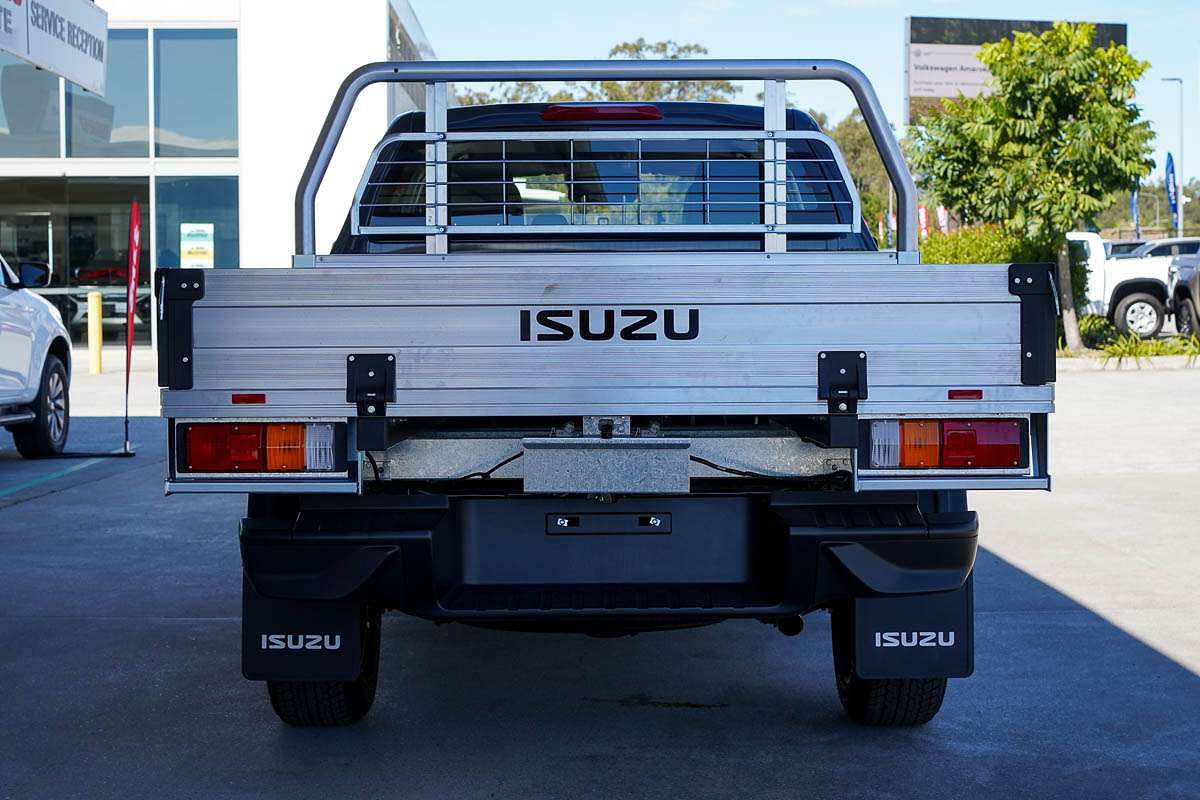 2025 Isuzu D-MAX SX 4X4