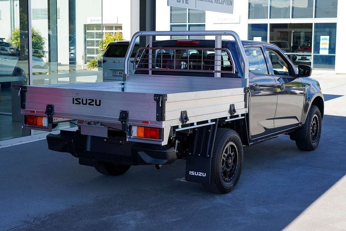 2025 Isuzu D-MAX SX 4X4