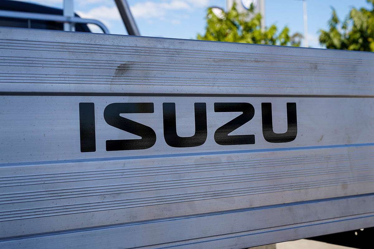 2025 Isuzu D-MAX SX 4X4