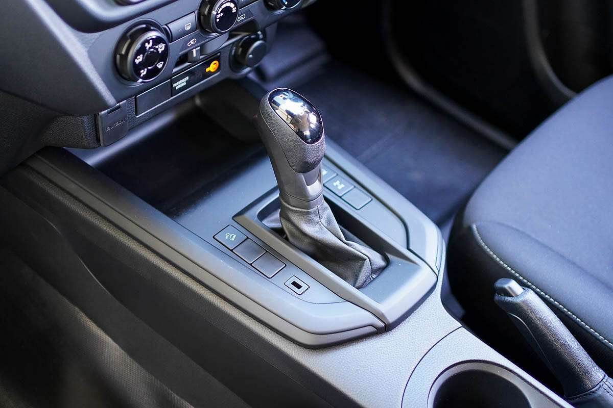 2025 Isuzu D-MAX SX 4X4