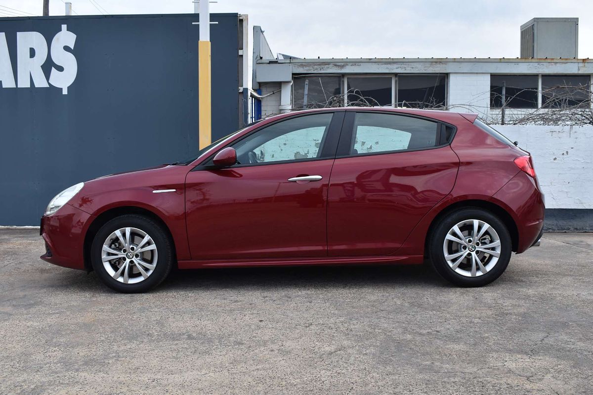2014 Alfa Romeo Giulietta Progression Series 0