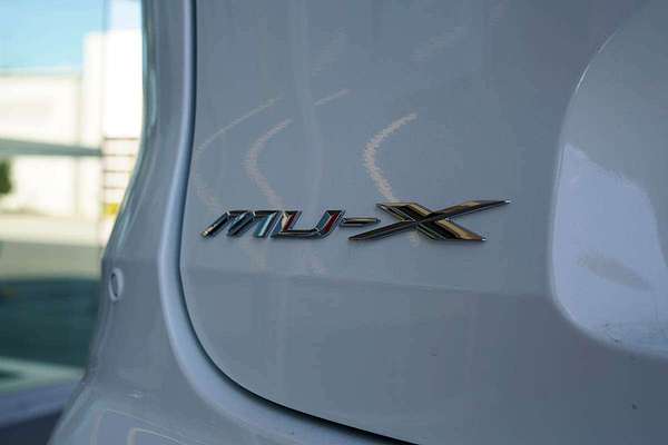 2024 Isuzu MU-X LS-U