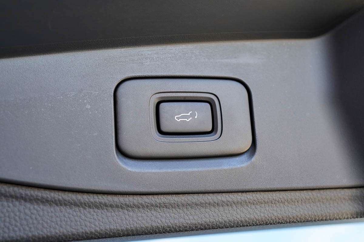 2024 Isuzu MU-X LS-U