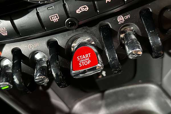 2021 MINI Hatch Cooper Classic F56 LCI