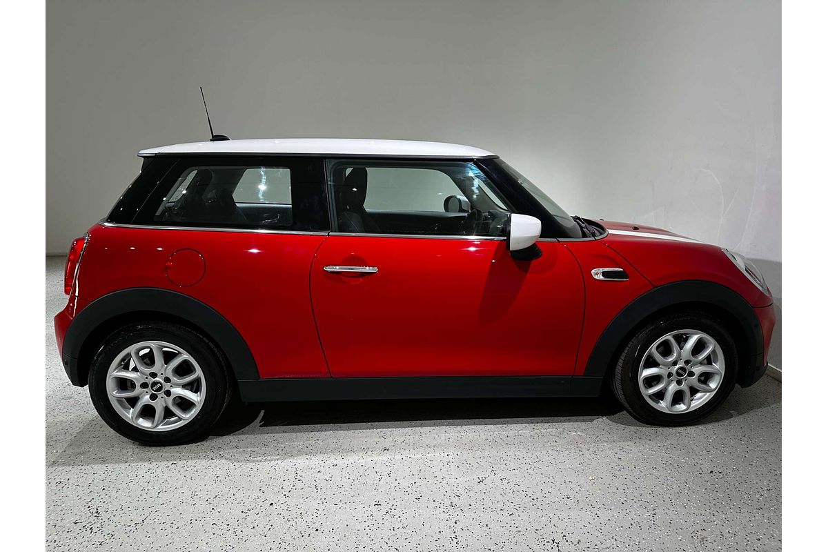 2021 MINI Hatch Cooper Classic F56 LCI