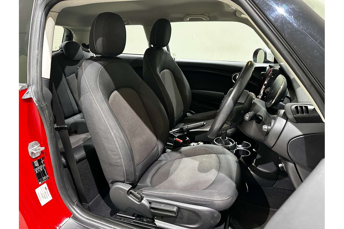 2021 MINI Hatch Cooper Classic F56 LCI
