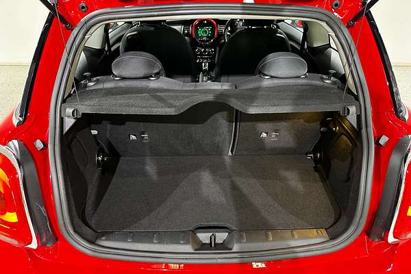 2021 MINI Hatch Cooper Classic F56 LCI