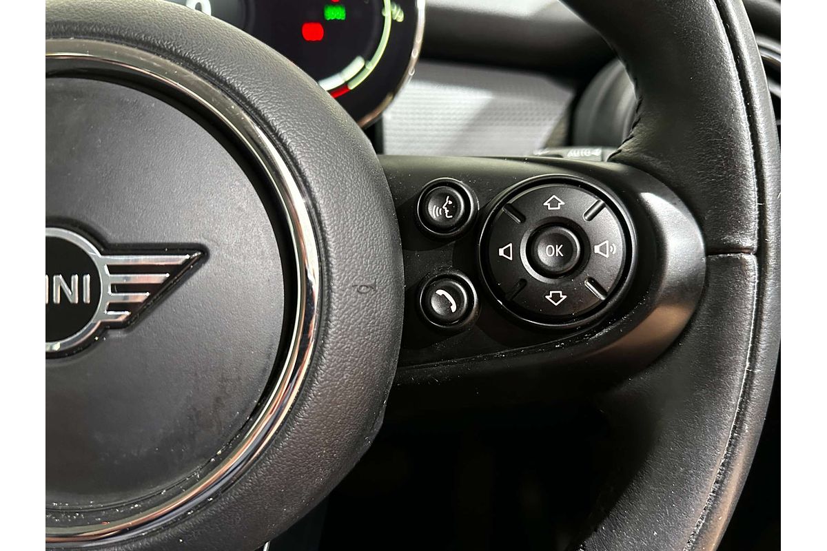 2021 MINI Hatch Cooper Classic F56 LCI