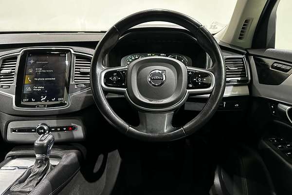 2020 Volvo XC90 D5 Momentum