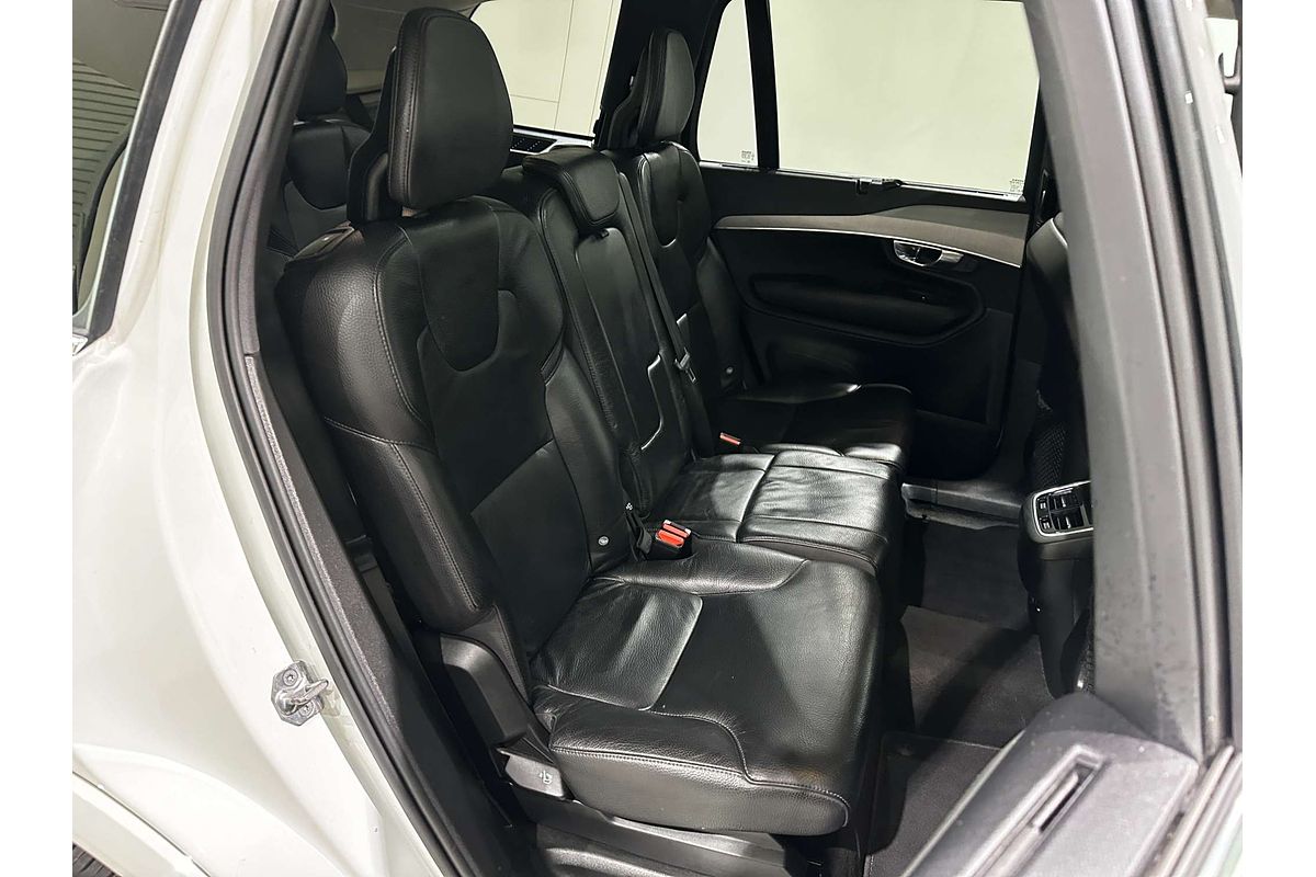 2020 Volvo XC90 D5 Momentum