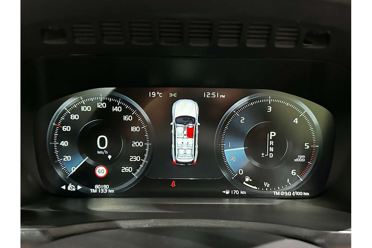 2020 Volvo XC90 D5 Momentum