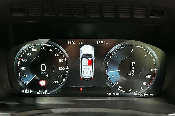 2020 Volvo XC90 D5 Momentum