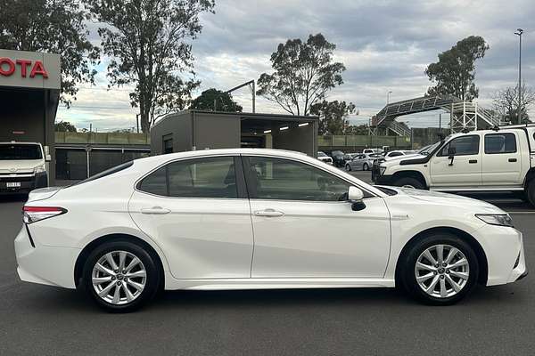2020 Toyota Camry Ascent Sport