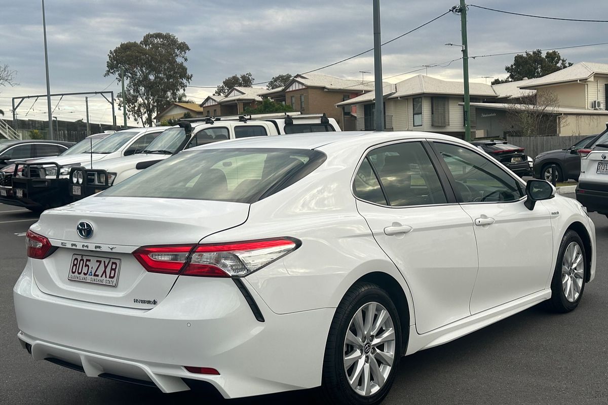 2020 Toyota Camry Ascent Sport