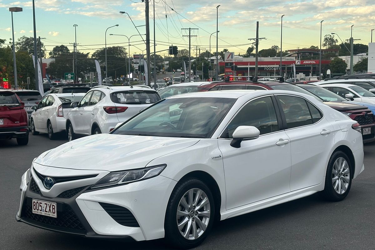 2020 Toyota Camry Ascent Sport