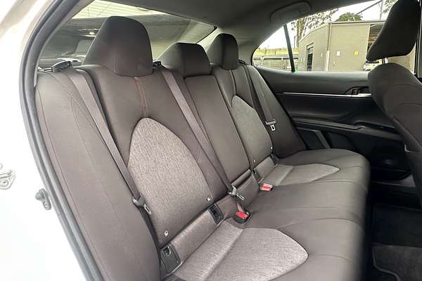 2020 Toyota Camry Ascent Sport