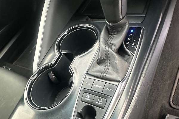 2020 Toyota Camry Ascent Sport