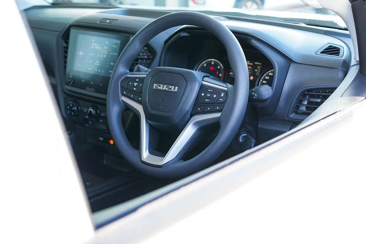 2024 Isuzu D-MAX SX 4X4