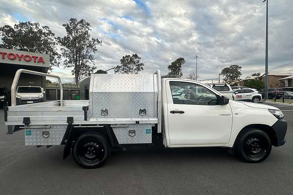 2018 Toyota Hilux Workmate TGN121R Rear Wheel Drive