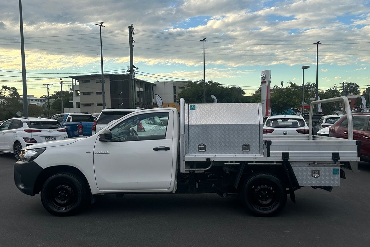 2018 Toyota Hilux Workmate TGN121R Rear Wheel Drive