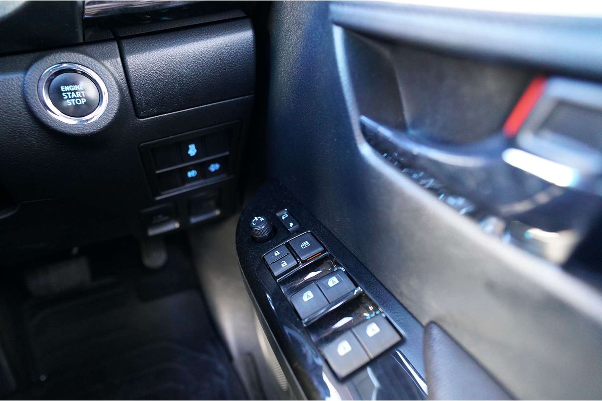 2019 Toyota Hilux Rugged X GUN126R 4X4