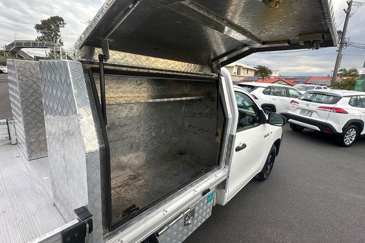 2018 Toyota Hilux Workmate TGN121R Rear Wheel Drive