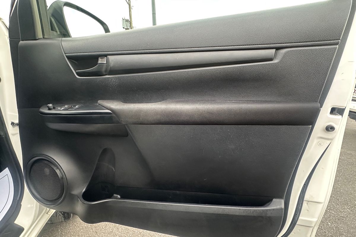 2018 Toyota Hilux Workmate TGN121R Rear Wheel Drive