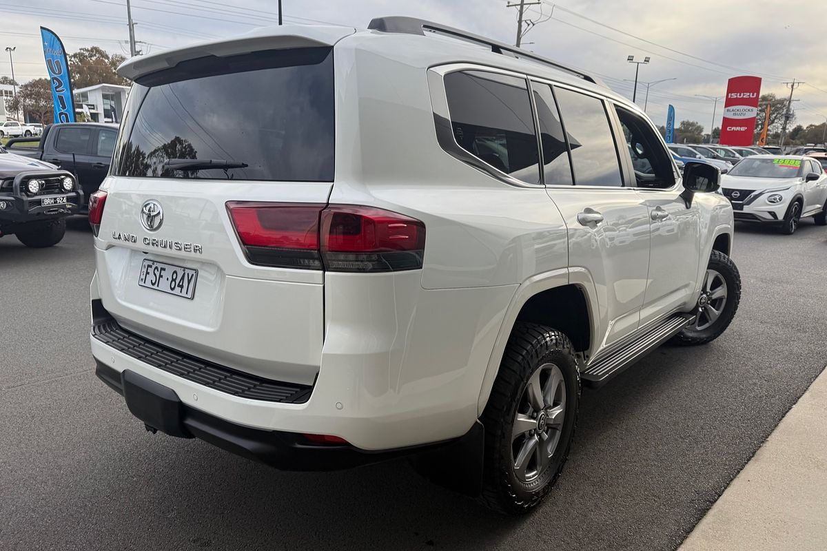2022 Toyota Landcruiser VX FJA300R