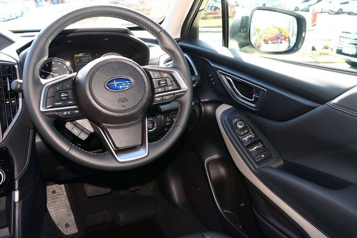 2024 Subaru Forester 2.5i-S S5