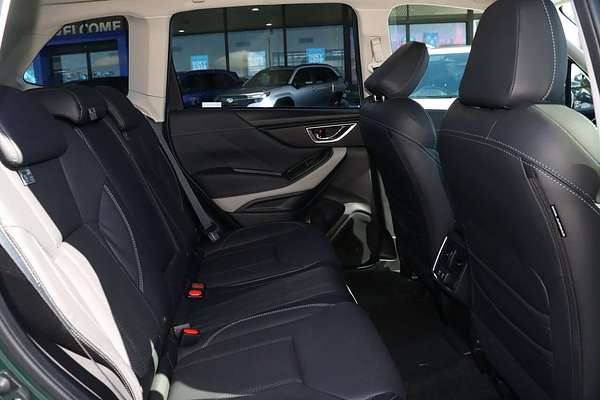 2024 Subaru Forester 2.5i-S S5