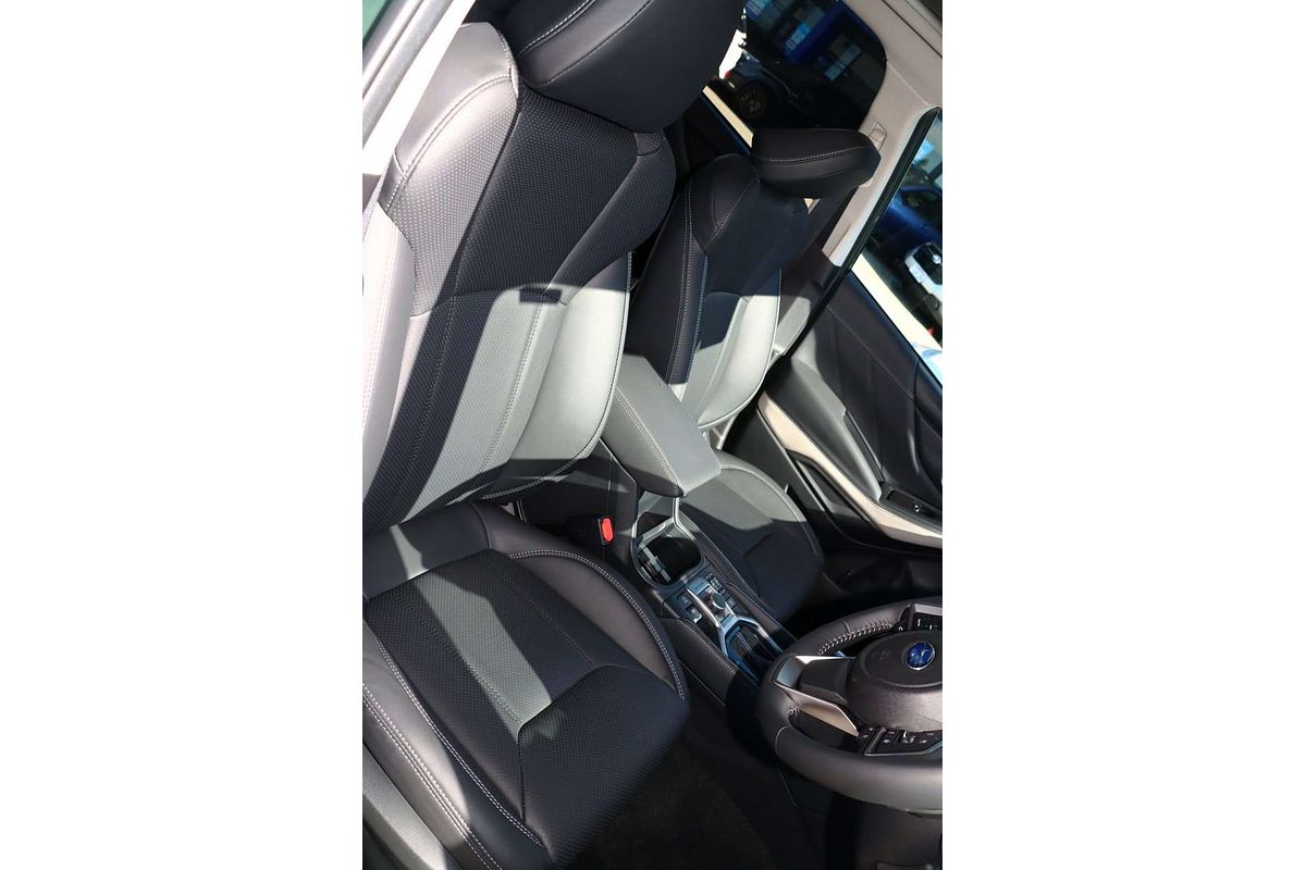 2024 Subaru Forester 2.5i-S S5