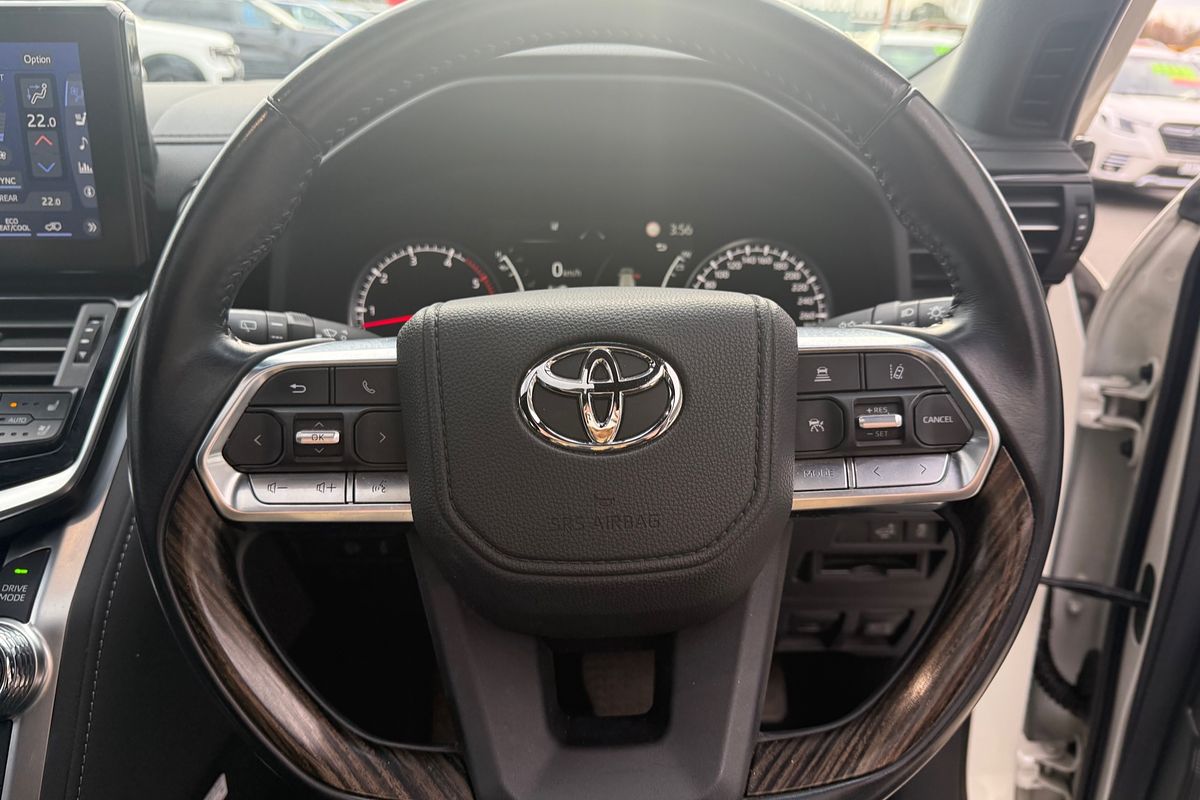 2022 Toyota Landcruiser VX FJA300R