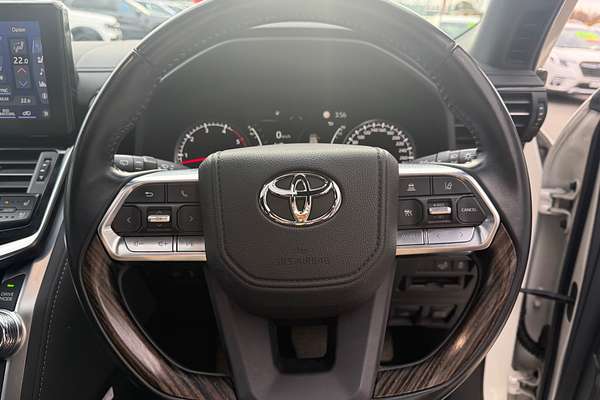 2022 Toyota Landcruiser VX FJA300R