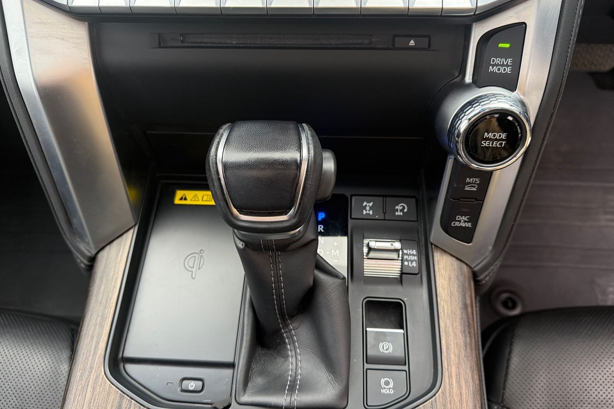 2022 Toyota Landcruiser VX FJA300R