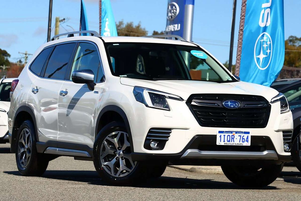 2025 Subaru Forester Hybrid L S5