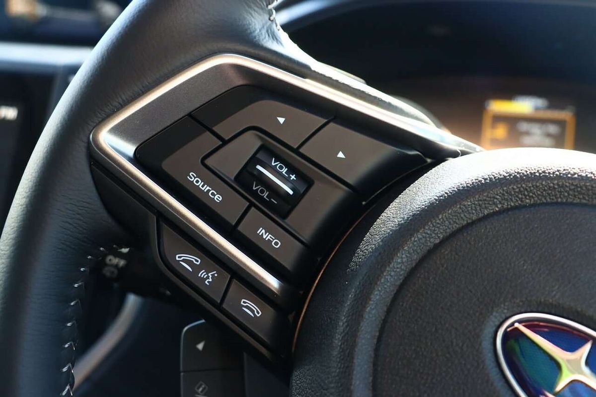 2025 Subaru Forester Hybrid L S5