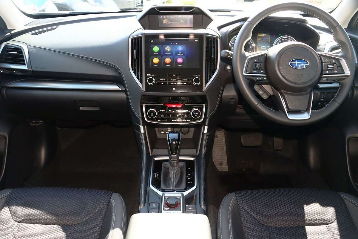 2025 Subaru Forester Hybrid L S5