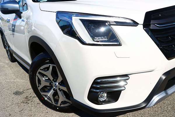 2025 Subaru Forester Hybrid L S5