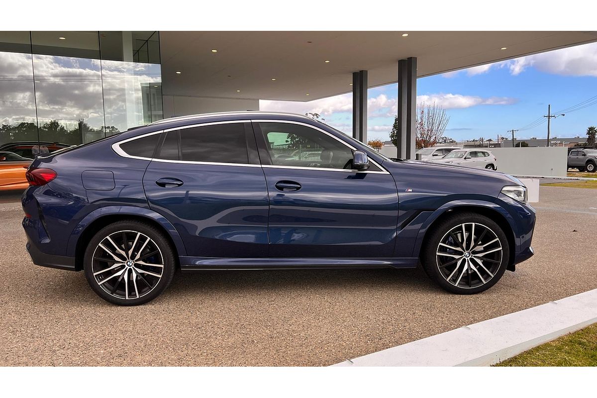 2022 BMW X6 xDrive40i M Sport G06