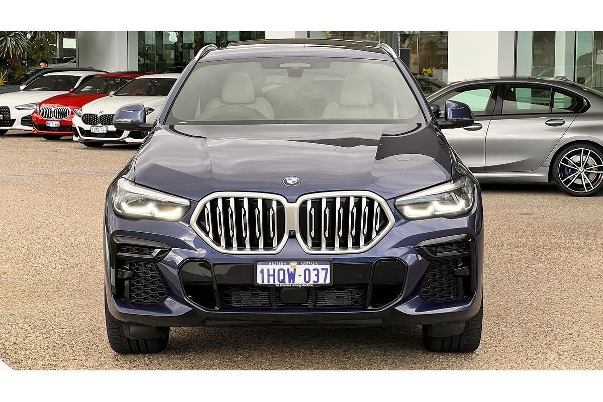 2022 BMW X6 xDrive40i M Sport G06
