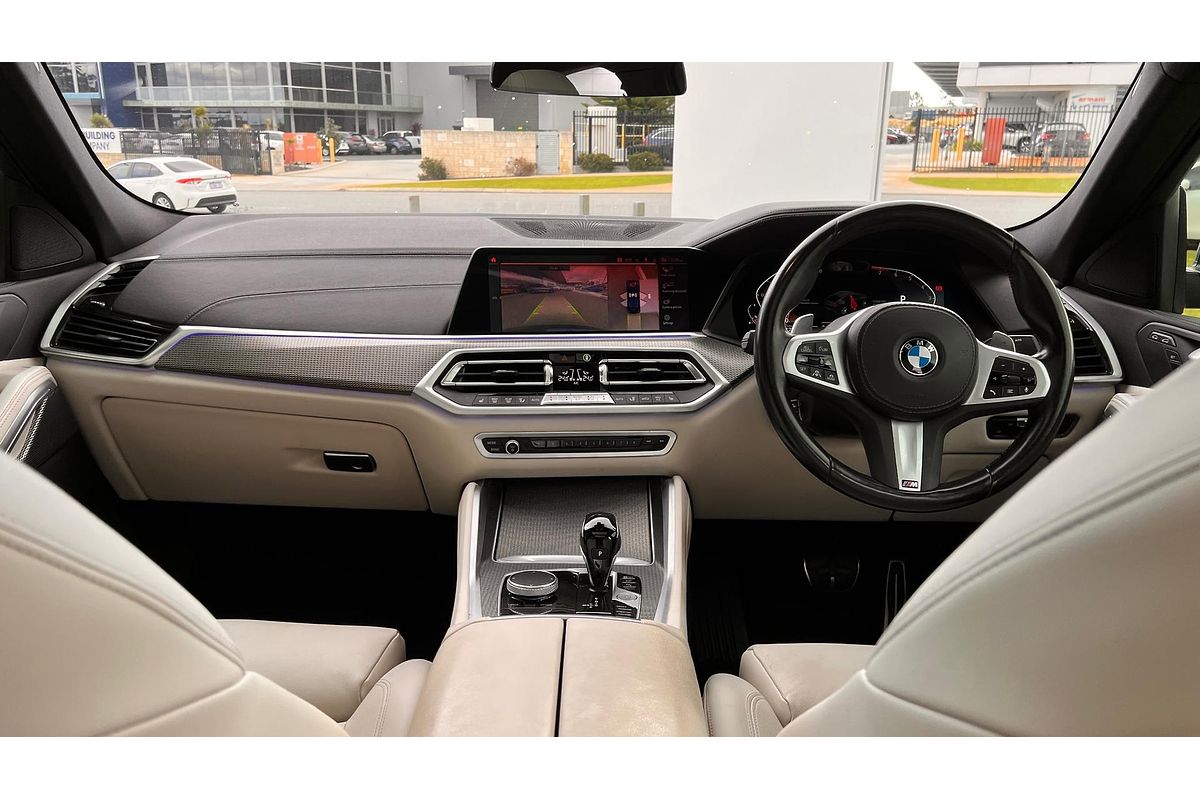 2022 BMW X6 xDrive40i M Sport G06
